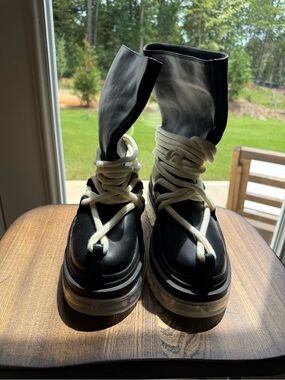 AKIRA Black Platform Ankle Boots with Cream Laces